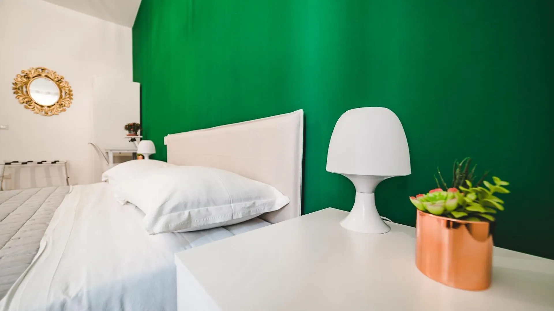 רומא Tibur Domus B&B לינה וארוחת בוקר
